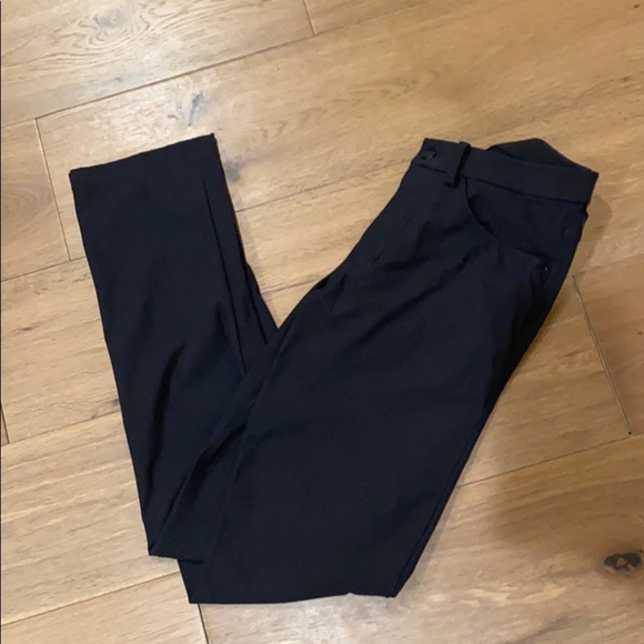 Gently worn! Lululemon ABC Warpstreme 34” - Picture 2 of 3